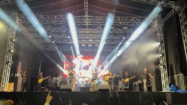 Luz de show grande